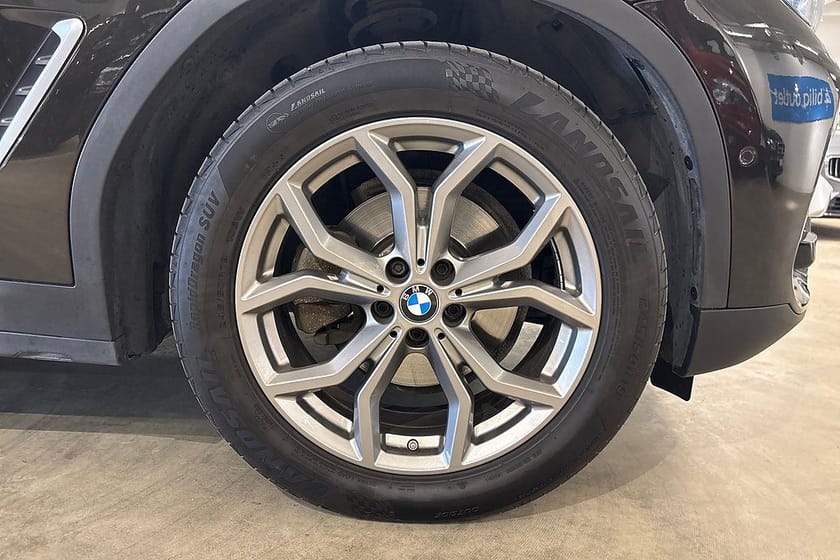 Bild 5 av BMW X3 xDrive20d xLine / 360-kam / Head-Up / Skinn / Värmare