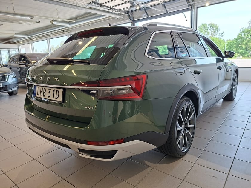 Bild 4 av Škoda Superb Scout 2,0 TDI 190 DSG 4X4 Dragkrok Värmare