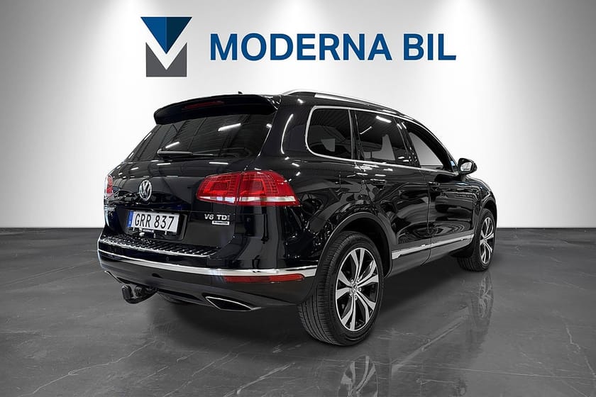 Bild 5 av Volkswagen Touareg 3.0 262hk Eu6 Dynaudio luftfjädring R-line Premiumpaket