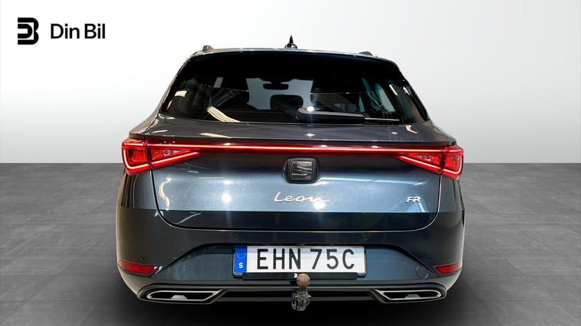 Bild 5 av SEAT Leon Sportstourer eTSI150 DSG FR Pluspaket Drag Navi Keyless