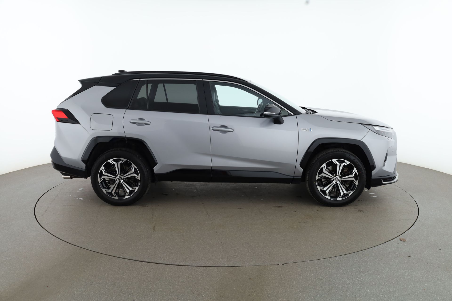 Toyota RAV4 Dragkrok, GPS, Backkamera 2024, bild 7/10
