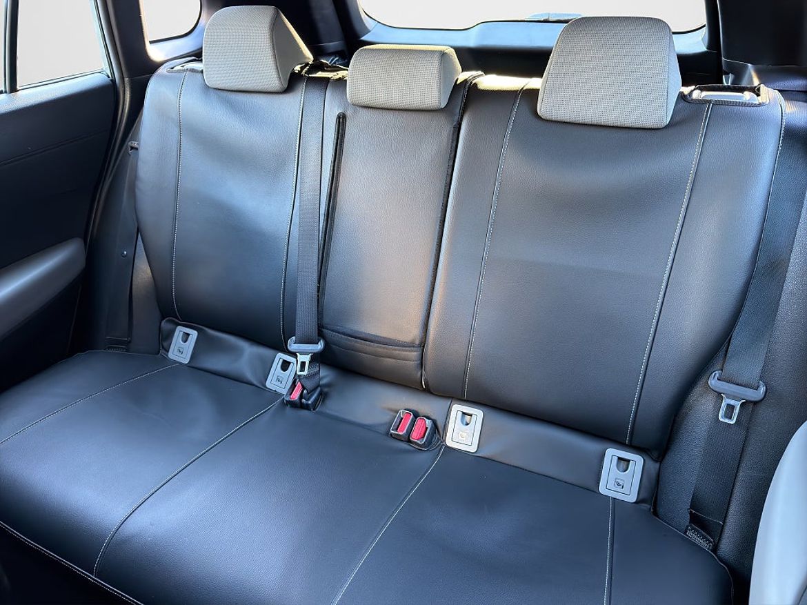 Toyota Corolla Cross Hybrid, bild 13 av 17