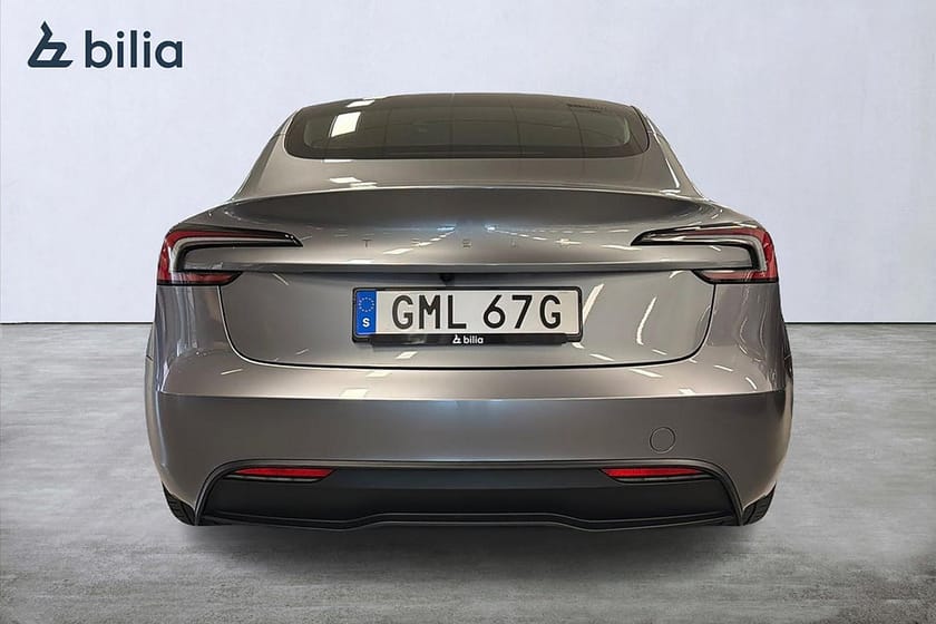 Bild 4 av Tesla Model 3 Standard Range Metallic | Autopilot | 19" Fälg