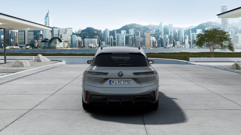 Bild 5 av BMW iX xDrive60 M Sport Pro Supercharged Drag B W DA Pro