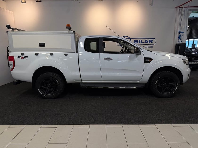 Bild 2 av Ford Ranger SuperCab 2.2 TDCi 4x4 SelectShift | Vhjul | Drag | Kåpa