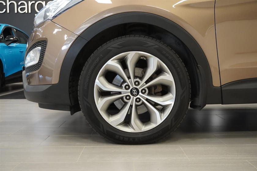 Bild 3 av Hyundai Santa Fe AWD Drag Kamera Pano Elstol