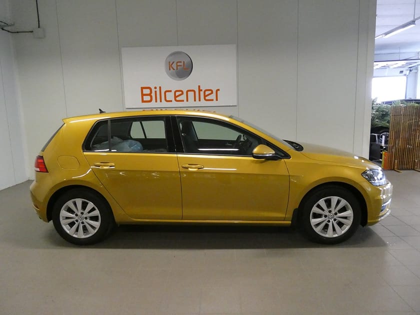Bild 3 av Volkswagen Golf 5-dörrar 1.0 TSI Base Carplay-PDC-SoV