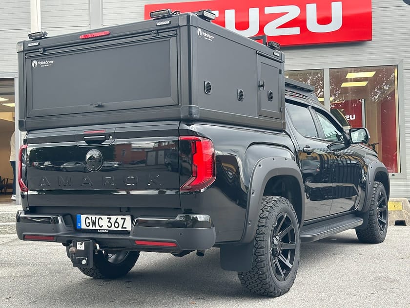 Bild 4 av Volkswagen Amarok 3.0 V6 TDI 4Motion Aventura | Hundkåpa | JAKTBIL