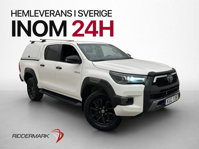 Bild 1 av Toyota Hilux Dubbelhytt Invincible 2.8 4WD M-Värmare Drag JBL Kåpa Moms