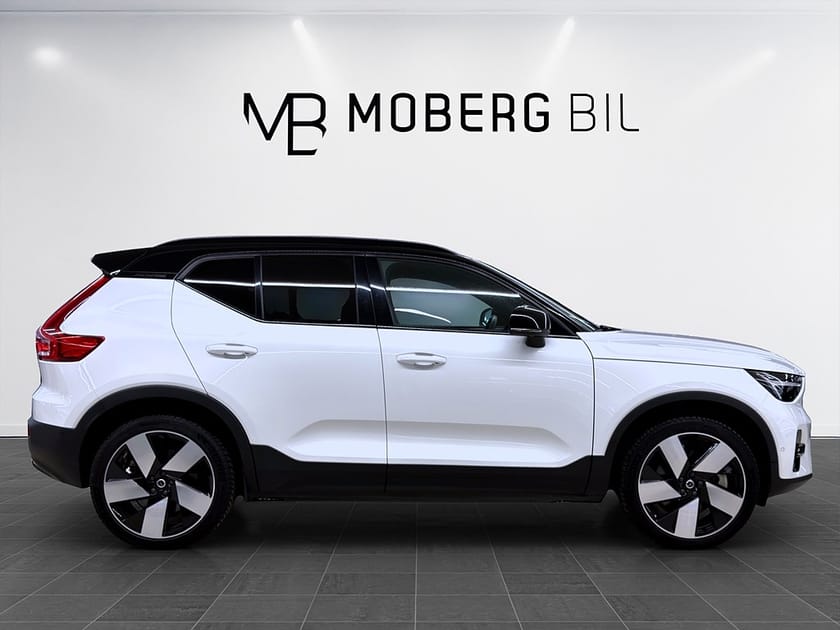 Bild 4 av Volvo XC40 Recharge Twin 408hk Ultimate H/K Pano 360 Drag