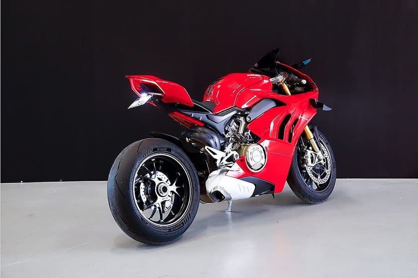 Bild 3 av Ducati Panigale V4