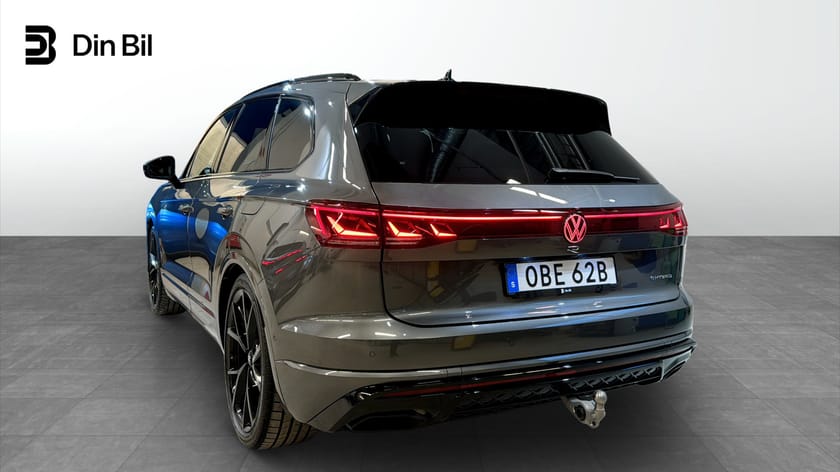 Bild 3 av Volkswagen Touareg R eHybrid Panormama/Drag/Adaptiv luftfjädring
