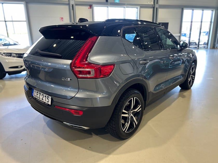 Bild 3 av Volvo XC40 D4 AWD Geartronic R-Design 190hk / Dragkrok