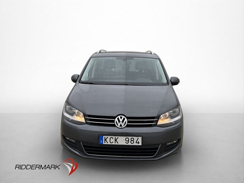 Bild 2 av Volkswagen Sharan TDI 140hk Masters 7-Sits El-Dörrar Pano