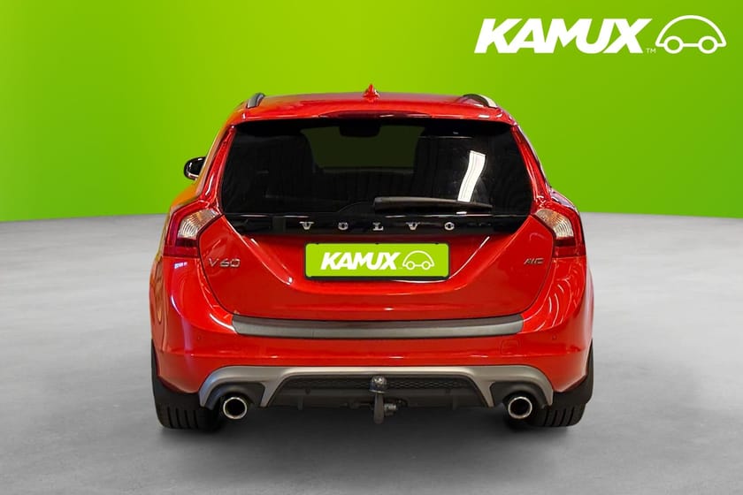 Bild 5 av Volvo V60 D4 AWD Geartronic R-design 190hk  Adaptiv Taklucka Värmare