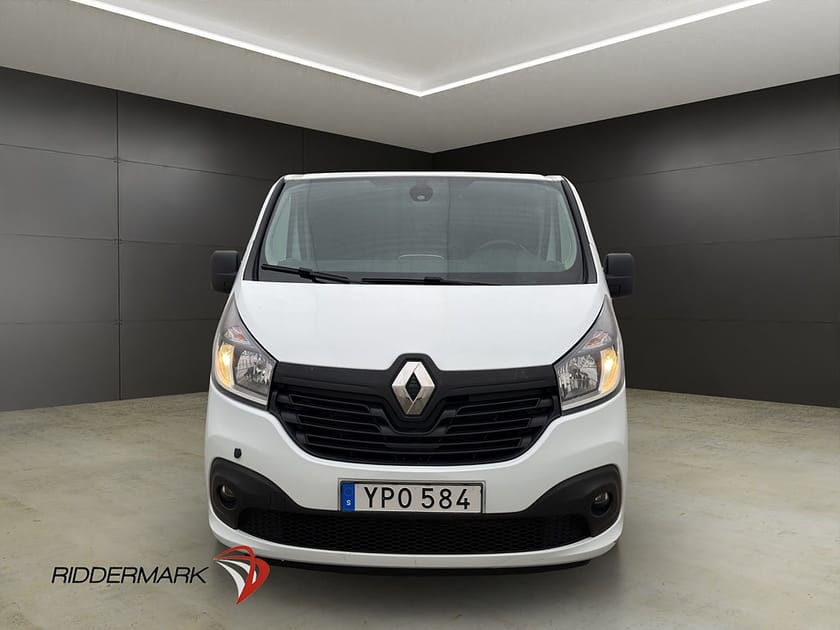 Bild 5 av Renault Trafic Skåpbil L2 Värmare Drag PDC 3-Sit 2xDörrar 1-Brukare