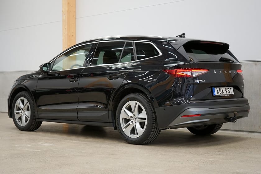 Bild 5 av Škoda Enyaq iV 80x Skoda Convenience Plus Drag Värmepump Rattvärme El-stol