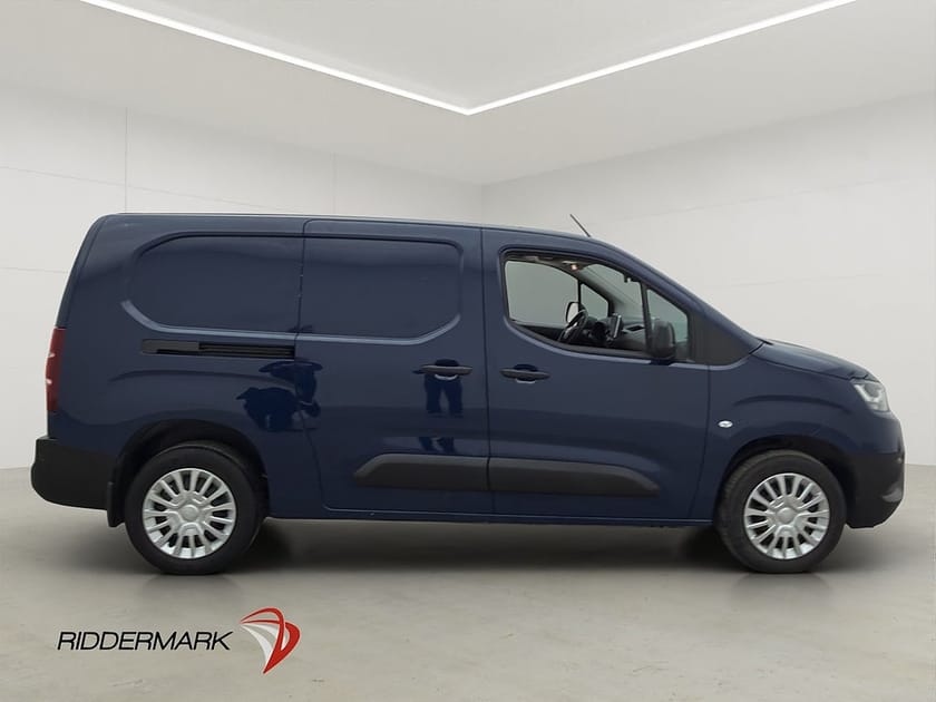 Bild 2 av Toyota ProAce City proace-city L2 Värm Drag B-Kamera 2xDörr CARPLAY Moms