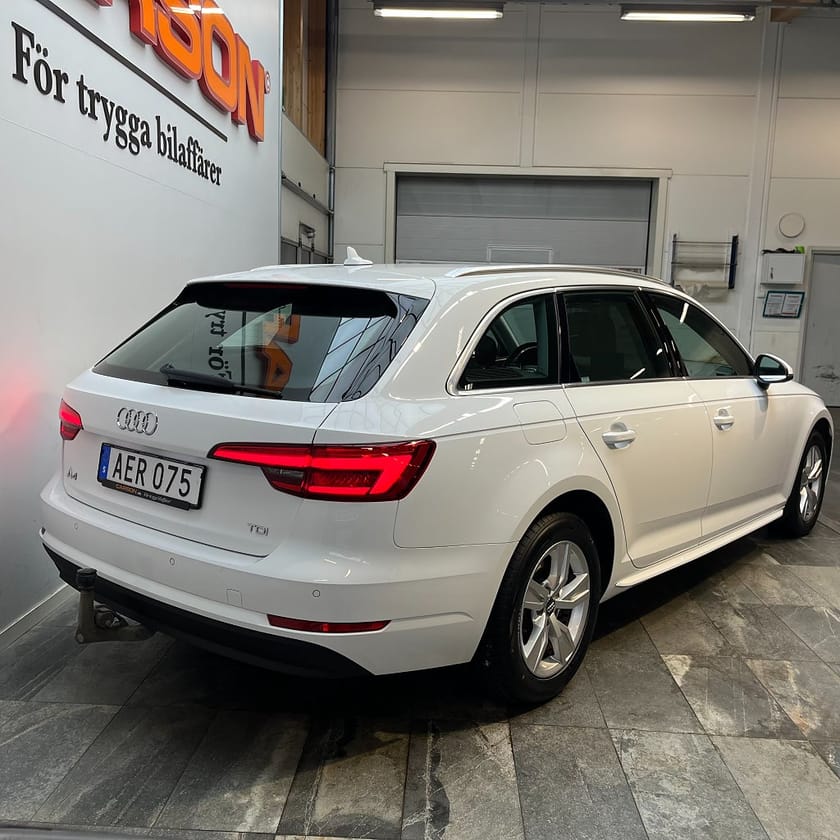 Bild 4 av Audi A4 Avant 2.0 TDI S Tronic Proline Carplay Dragkrok