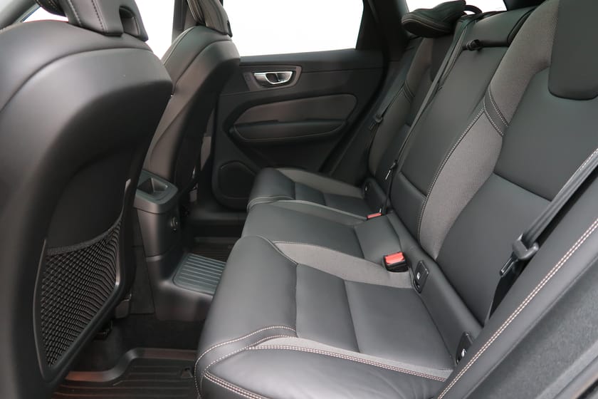 Bild 5 av Volvo XC60 Recharge T6 Plus Dark, Drag