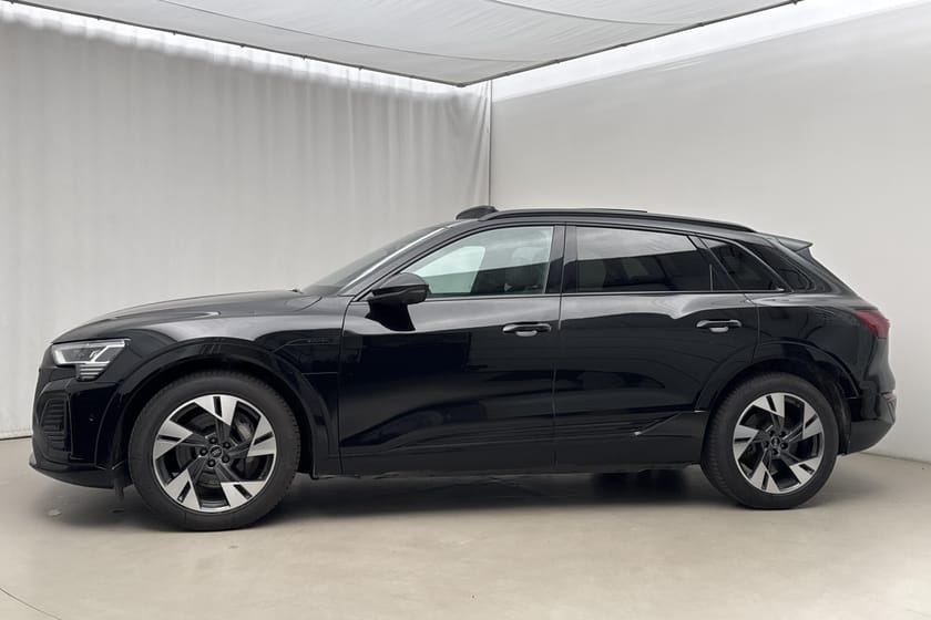 Bild 2 av Audi Q8 55 e-tron quattro (408hk) S Line Panorama 360