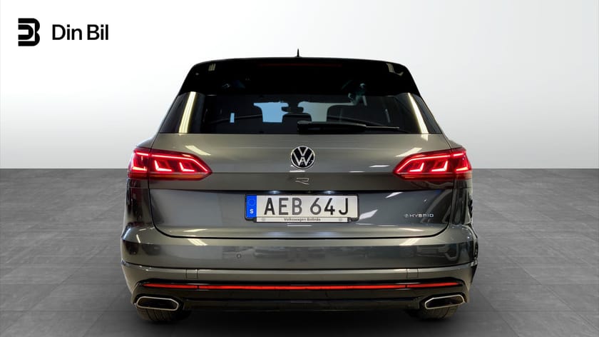 Bild 5 av Volkswagen Touareg R eHybrid 3.0 TSI e-Hybrid | Soft close | Night vision