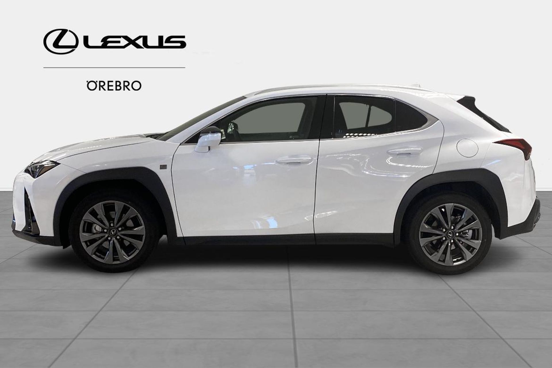 Lexus UX 300h F Sport Design FWD 2026, bild 2/10