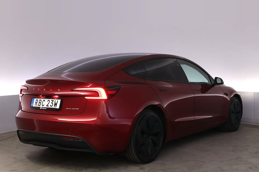 Bild 5 av Tesla Model 3 Long Range AWD Highland Autopilot Pano