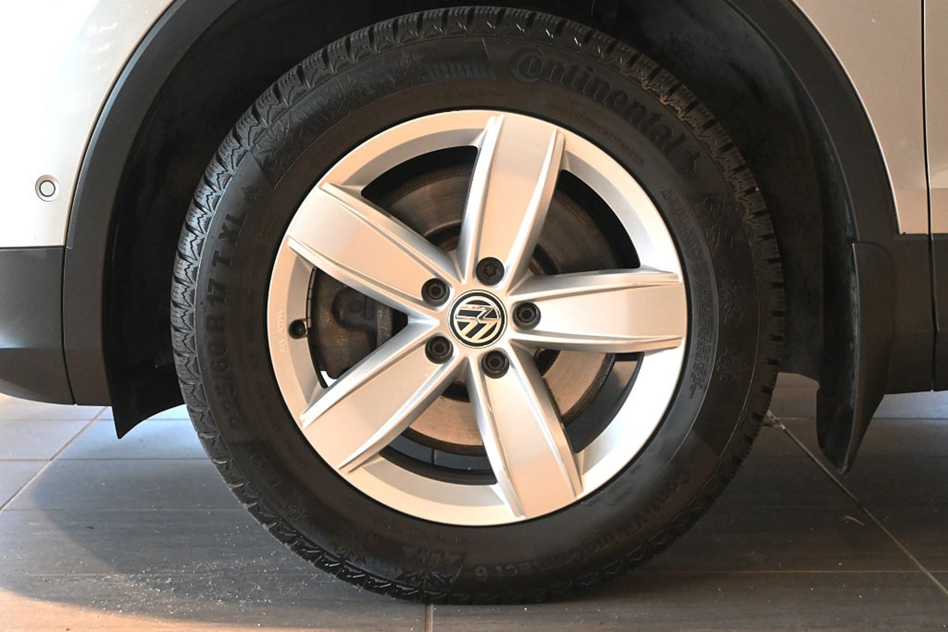 Volkswagen Tiguan 2017, bild 6/42