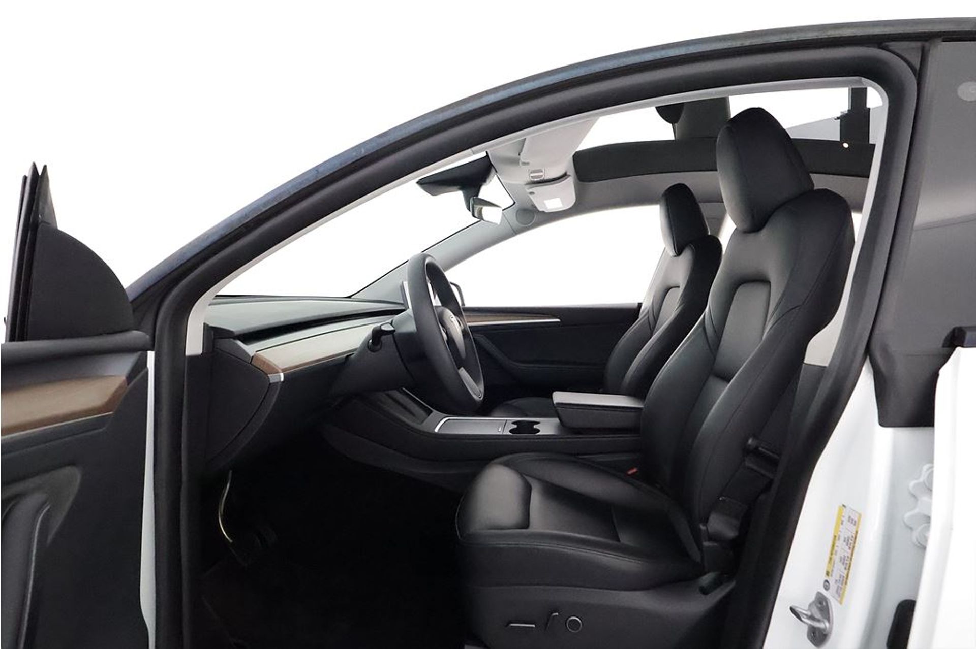 Tesla Model Y 2023, kuva 10/10