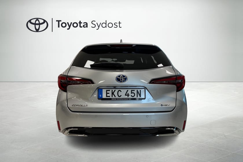 Bild 4 av Toyota Corolla Touring Sports Hybrid 1.8 Style Automat Backkamera Rattvärme mm. (OBS! fel fälgar)