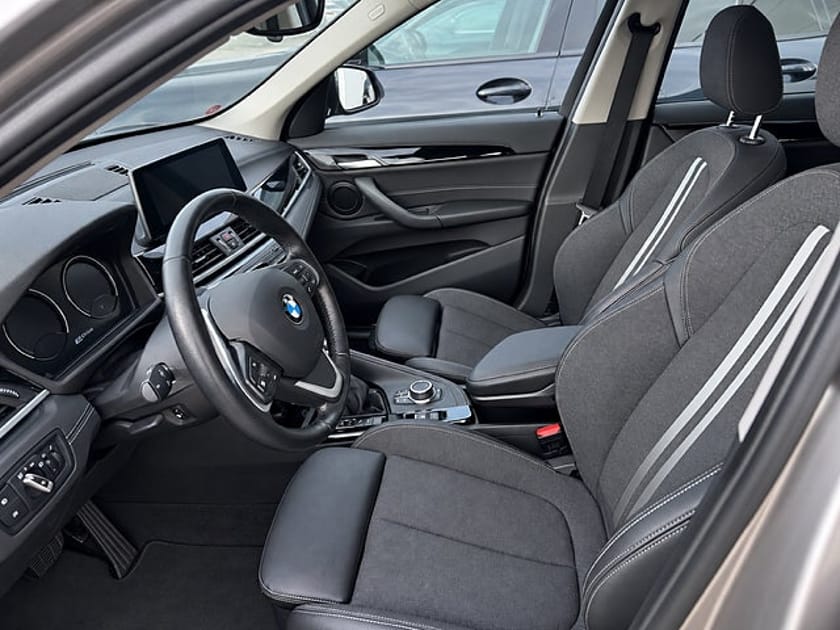 Bild 3 av BMW X1 xDrive25e