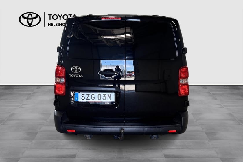 Bild 4 av Toyota Proace LONG 2,0D ADBLUE 145 HK S&S AUT 8 COMFORT
