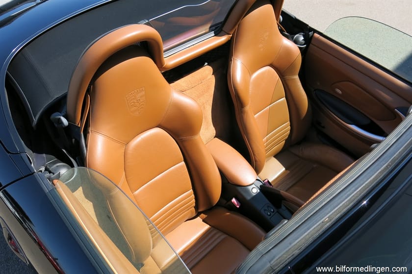 Bild 4 av Porsche Boxster S 260hk Cabriolet Club sportstolar skinnklädsel manuell 6 vxl.