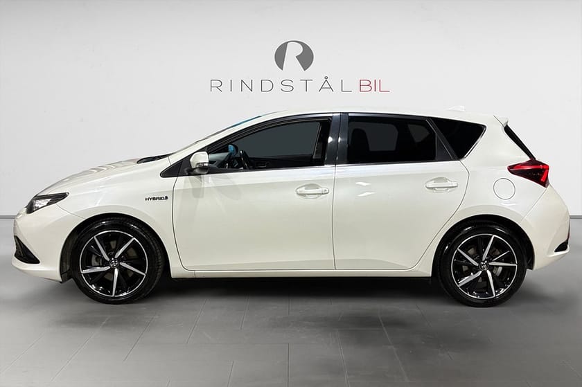 Bild 4 av Toyota Auris Hybrid e-CVT 136 HK AUT INTENSE EDITION PDC B-KAMERA