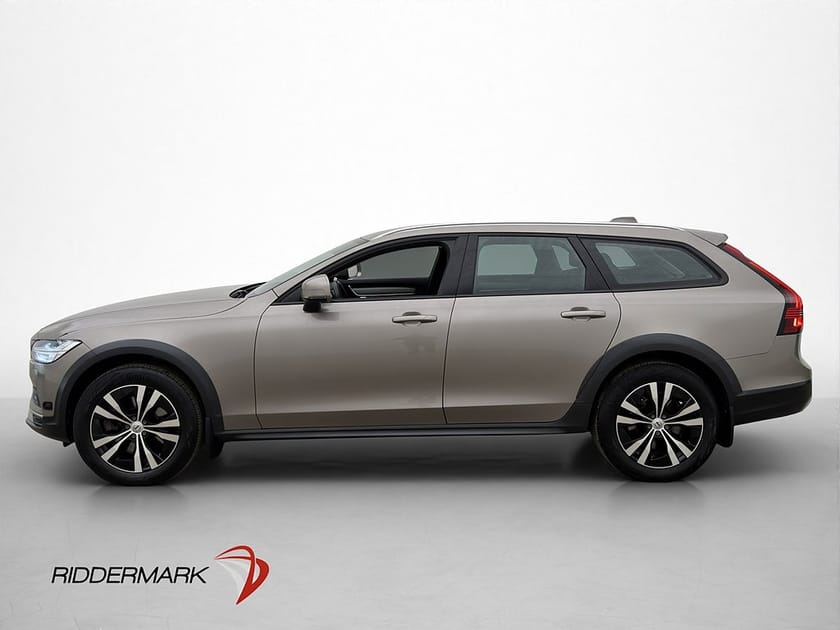Bild 5 av Volvo V90 Cross Country B4 AWD Advanced VOC Värm Kamera Navi