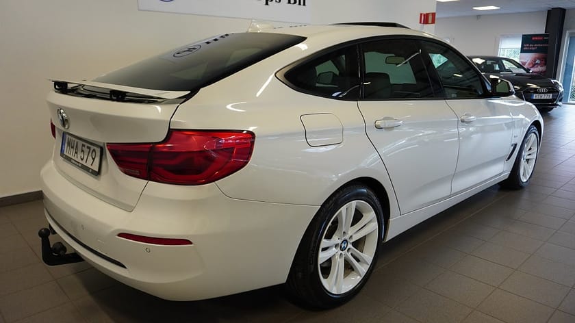 Bild 3 av BMW 320d xDrive GT Gran Turismo AUTO H/K PANO LÄDER SPORT LINE