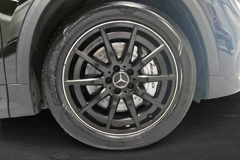 Bild 5 av Mercedes-Benz AMG GLA 35 4MATIC Panorama Värmare Drag