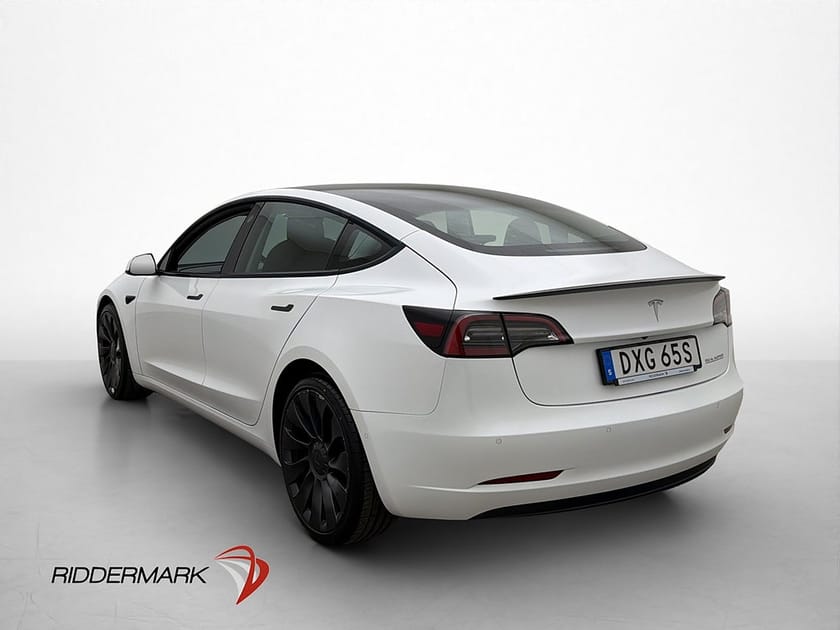 Bild 4 av Tesla Model 3 Performance Autopilot Värmepump Pano 513hk
