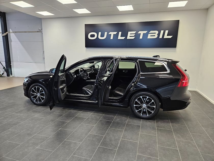 Bild 3 av Volvo V60 D3 150hk Momentum Advanced Edition PDC VOC El-bagage