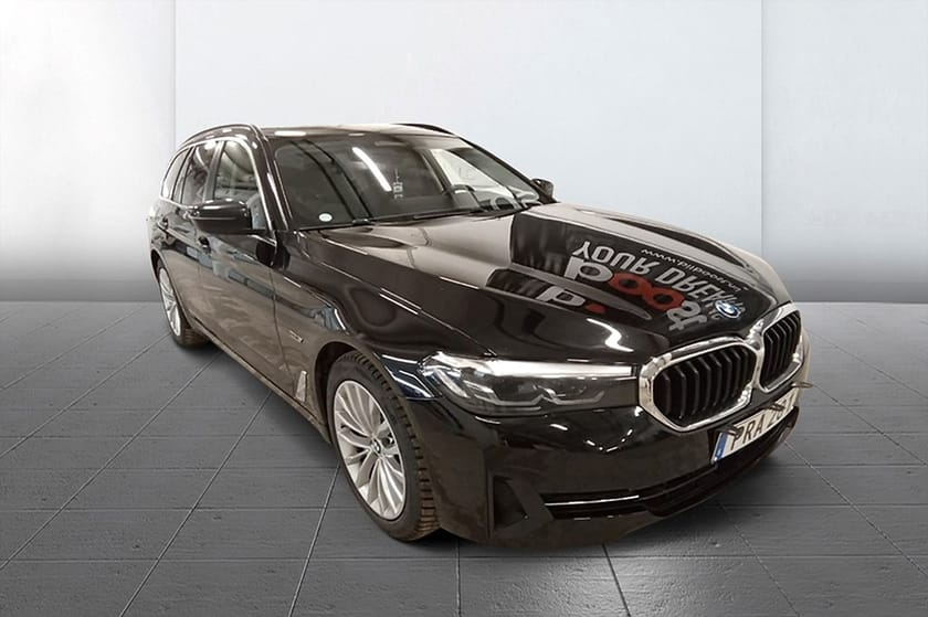 Bild 3 av BMW 530e xDrive Touring Drag Läder Sportstolar Live Cockpit Pro 292hk