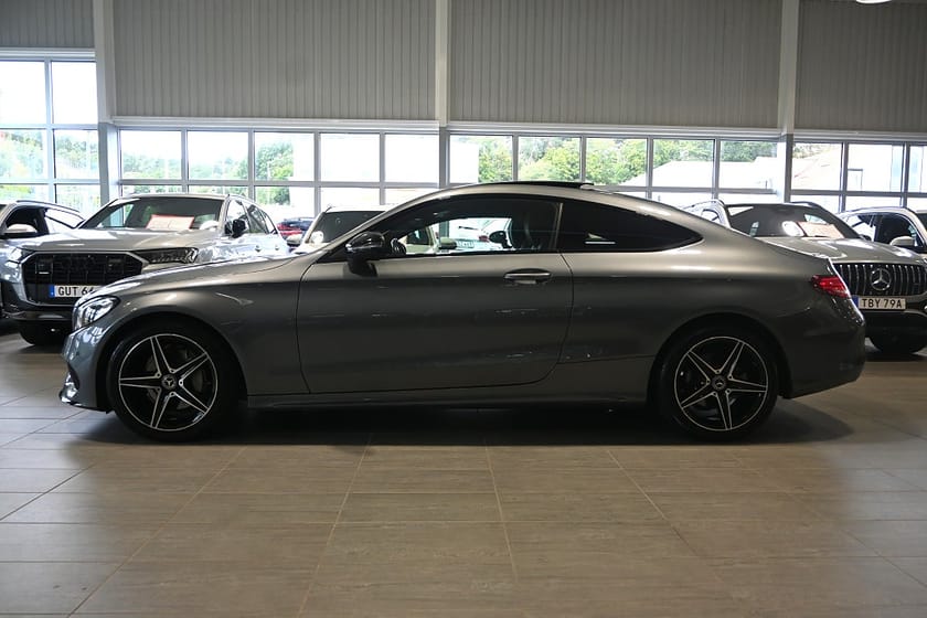 Bild 2 av Mercedes-Benz C 200 Coupé