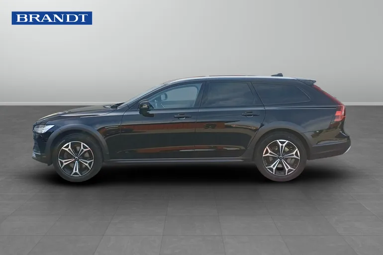 Volvo V90 Cross Country