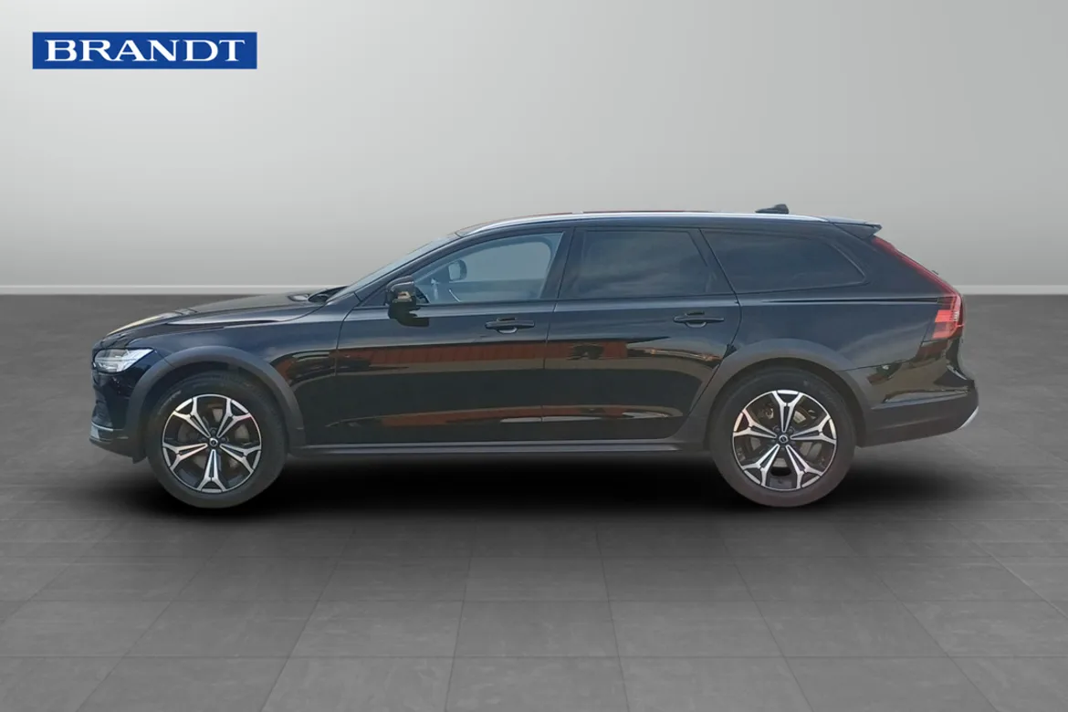 Volvo V90 Cross Country
