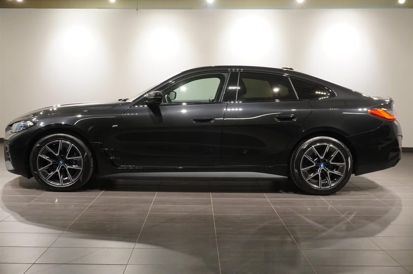 Bild 2 av BMW i4 M50 xDrive Gran Coupé Innovation Laser HiFi DAP Shadow Line
