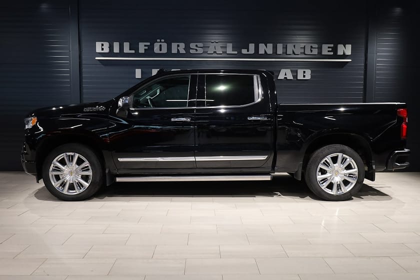 Bild 3 av Chevrolet Silverado 1500 Crew Cab High Country 6.2 V8 4WD Hydra-Matic 426hk