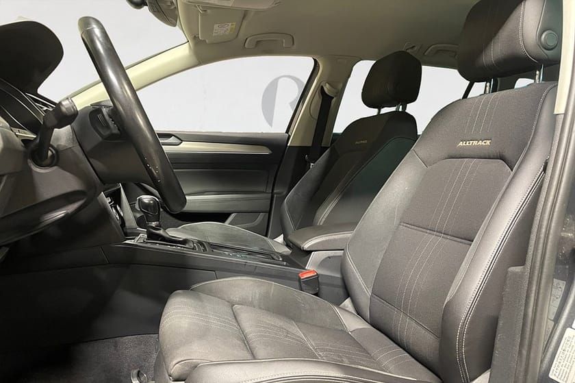 Bild 3 av Volkswagen Passat Alltrack 2.0 TDI 190 HK DSG 4M DRAG D-VÄRM B-KAMERA 0.47L/MIL