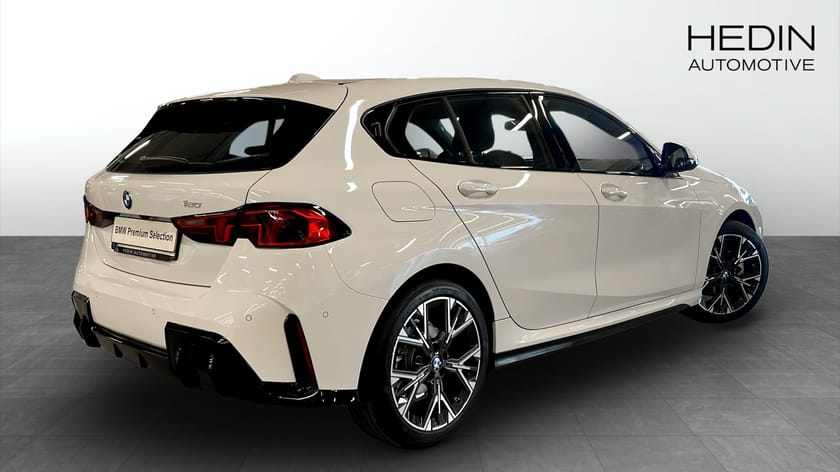 Bild 2 av BMW 120 M-sport Backkamera Parkeringsassistent Carplay