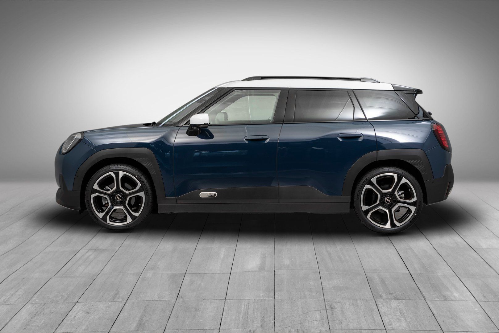 MINI Aceman E, 184hp, 2025