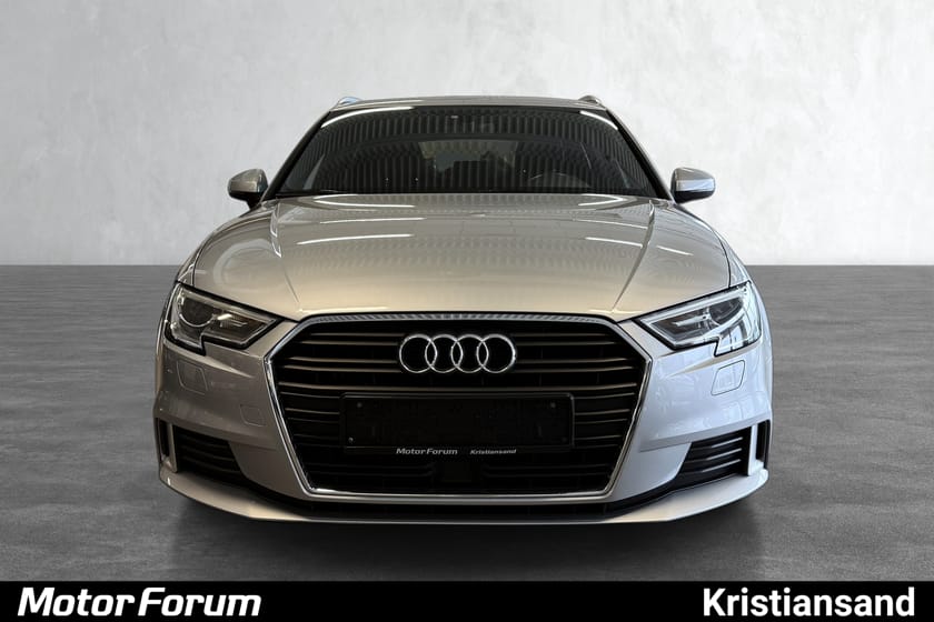 Bilde 2 av Audi A3 Sportback 35 TFSI Sportsback 35TFSI/ Acc/ Bt/ Navi/ P.sens/ +++